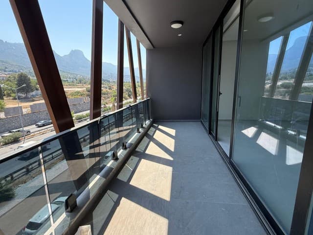 ZERO NEW RENTAL OFFICE/SHOP ON THE BYPASS ROAD IN KYRENIA CENTER