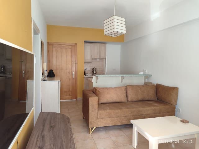 FOR SALE FURNISHED 1+1 APARTMENT IN THE CENTER OF KYRENIA