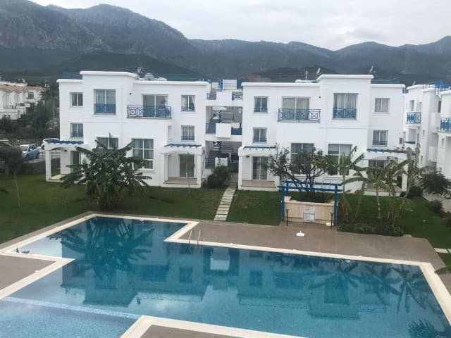 2+1 APARTMENT FOR SALE, READY TO MOVE IN, FULLY FURNISHED WITH SEA VIEW